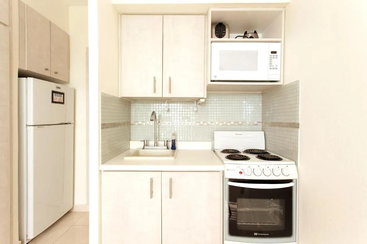 Prime Location At Condado Beach Queen Studio - Apt 10 San Juan Porto Rico